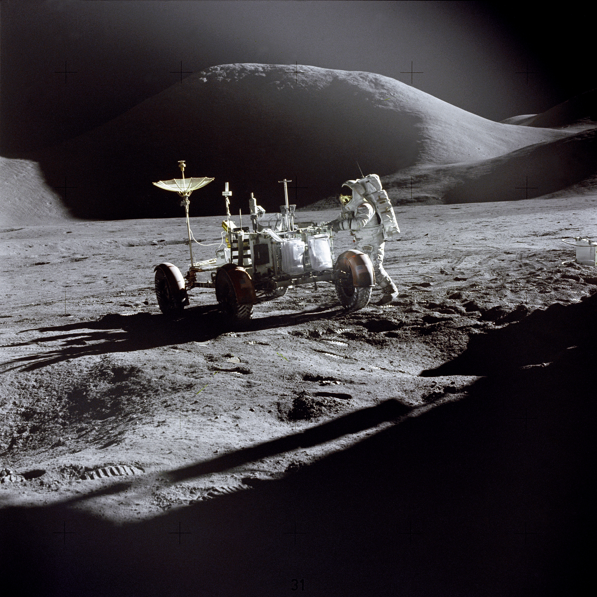 Луномобиль на луне фото