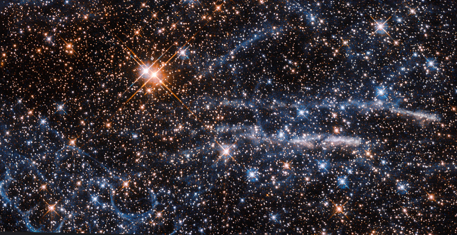 Какой настоящий космос. Магеллановы облака Хаббл. Космос звезды. Фотографии космоса. Вселенная звезды.